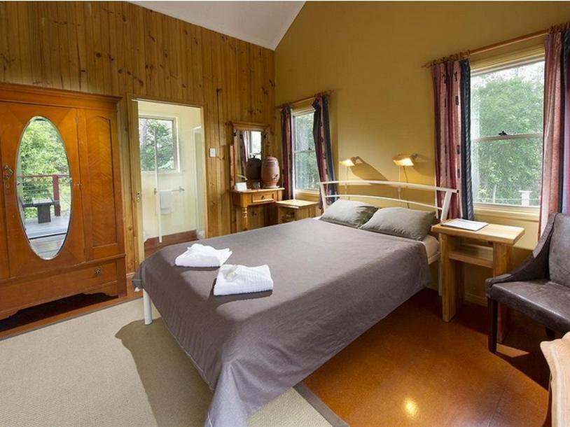 Glass House Mountains Ecolodge Eksteriør billede