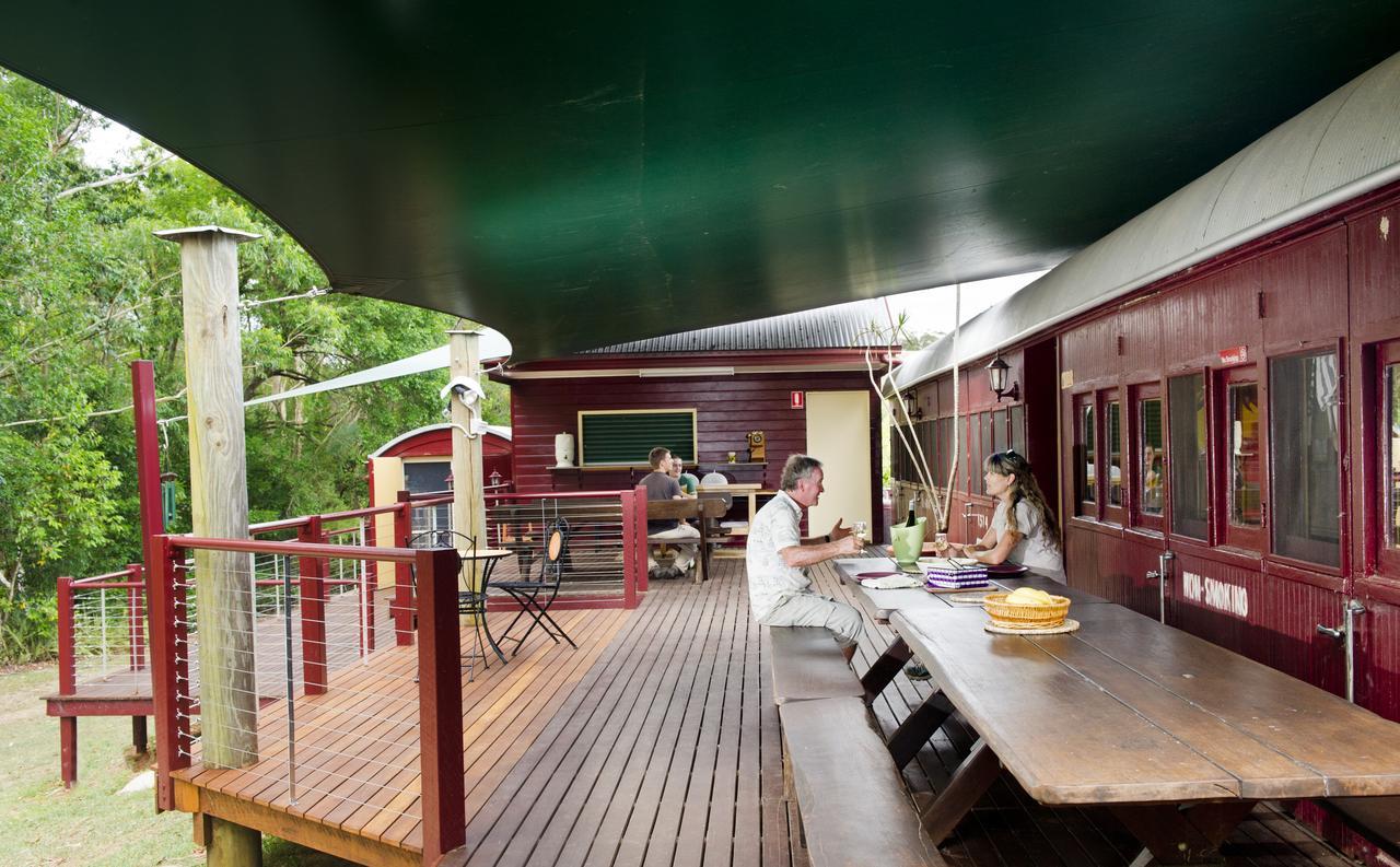 Glass House Mountains Ecolodge Eksteriør billede