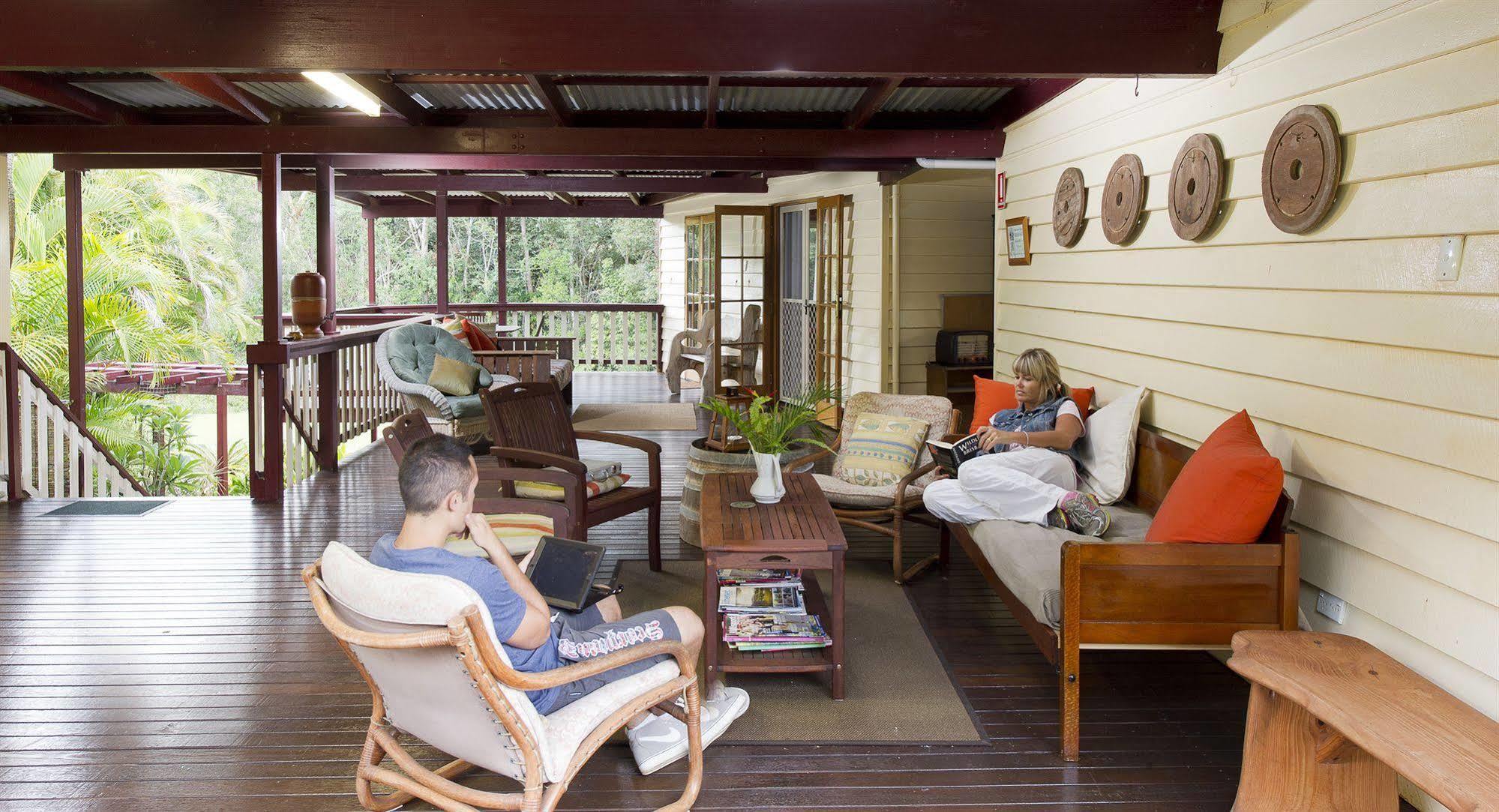 Glass House Mountains Ecolodge Eksteriør billede
